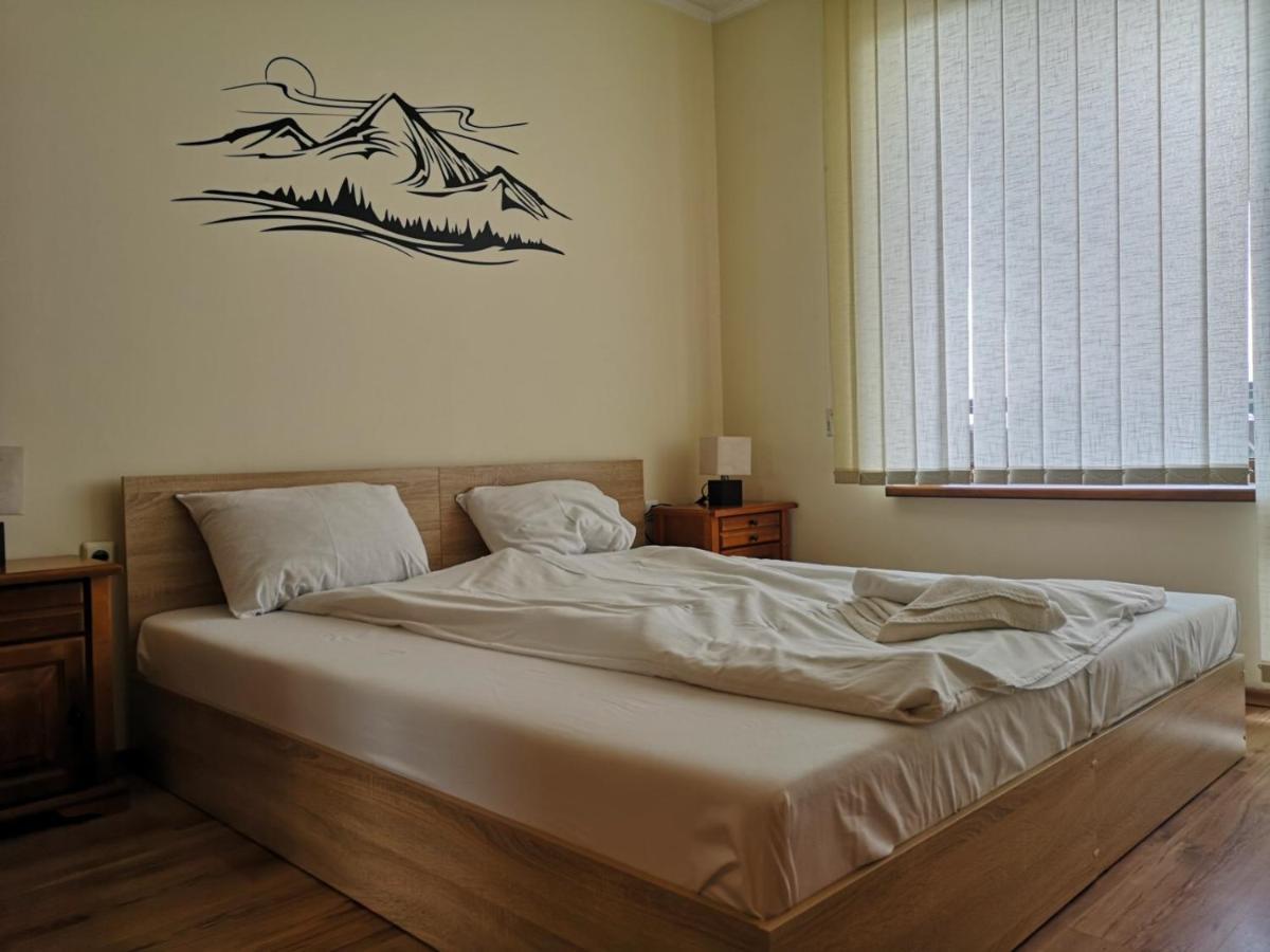 Pine Tree Apartment D34 班斯科 外观 照片