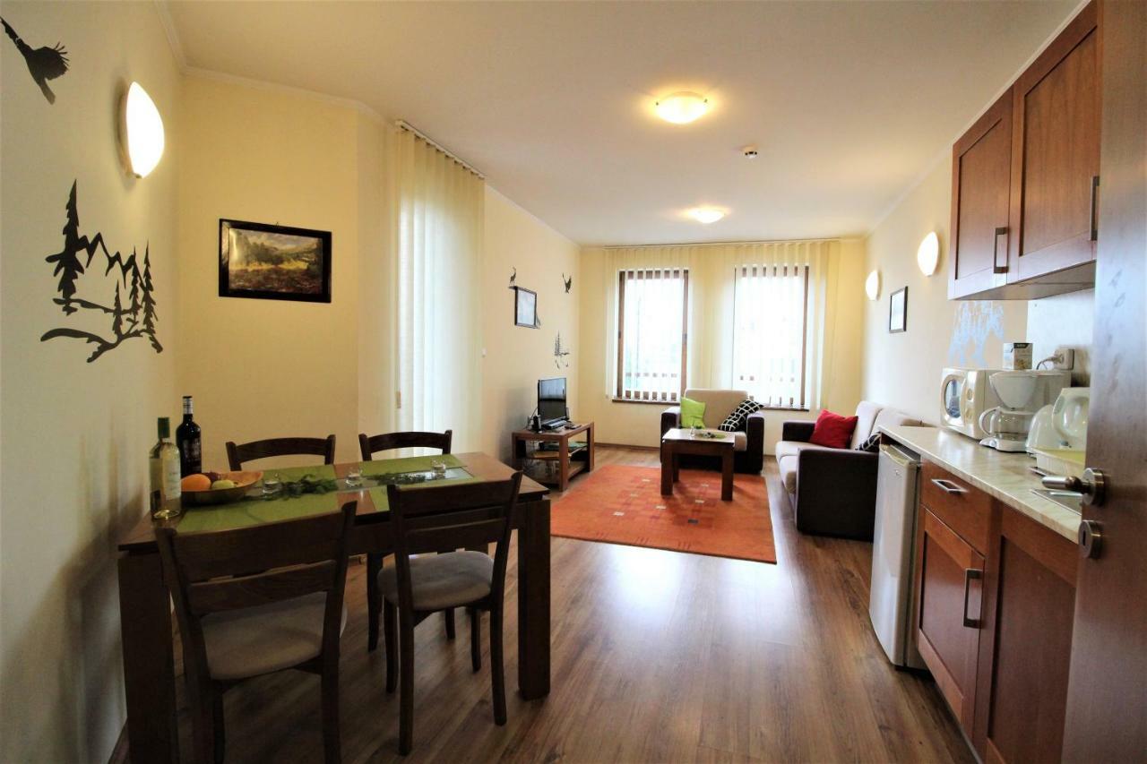 Pine Tree Apartment D34 班斯科 外观 照片
