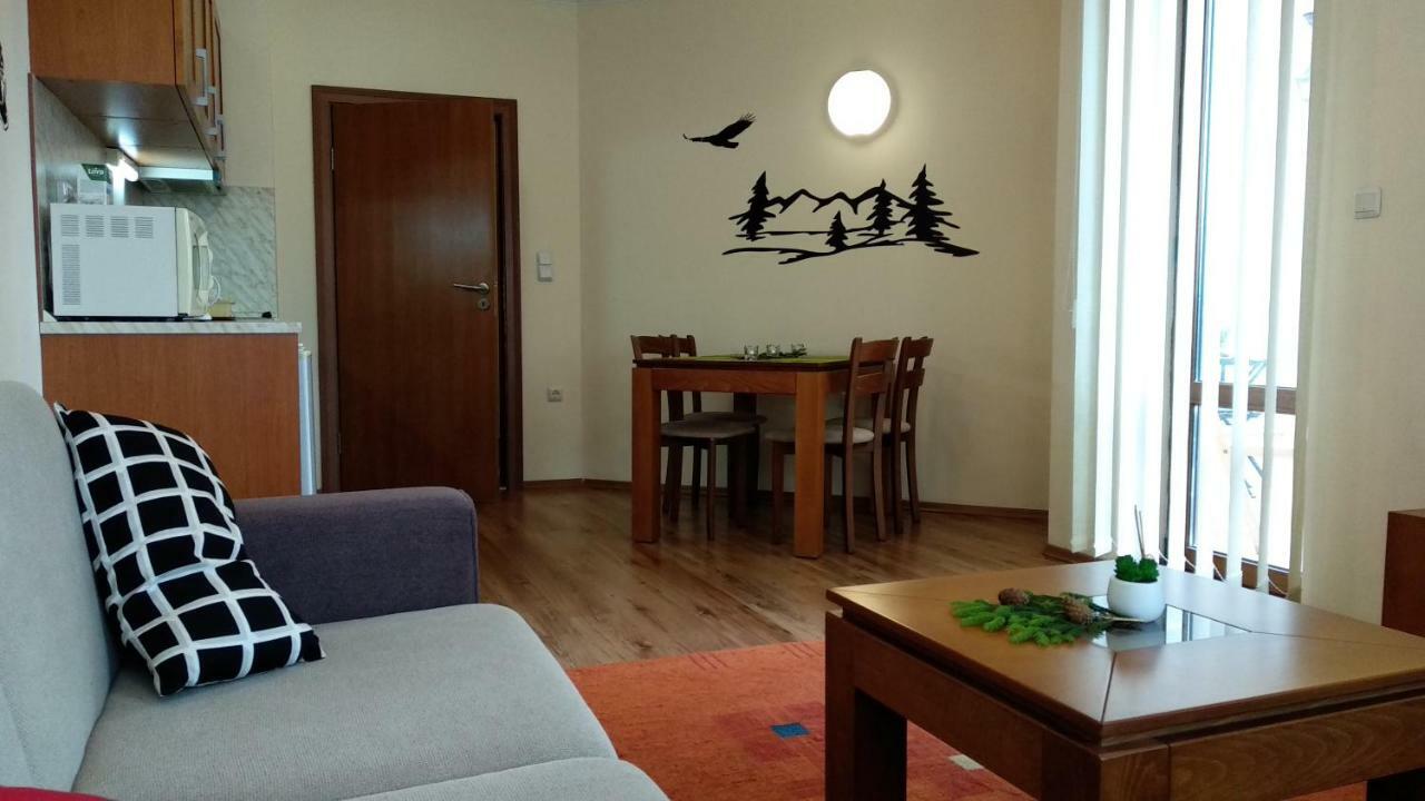 Pine Tree Apartment D34 班斯科 外观 照片